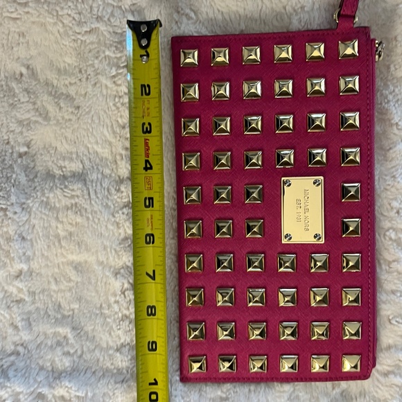 Michael Kors Wristlet - Picture 14 of 16